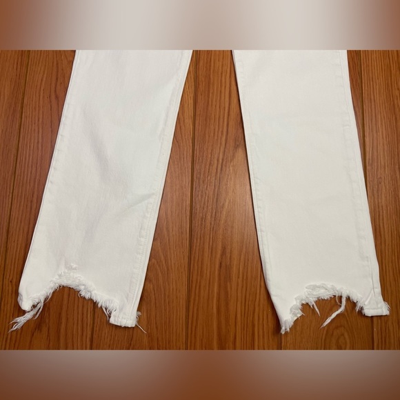 NWT RtA High Rise Straight Leg Distressed Hem Denim Jeans Ivory Size 28 - Picture 2 of 11